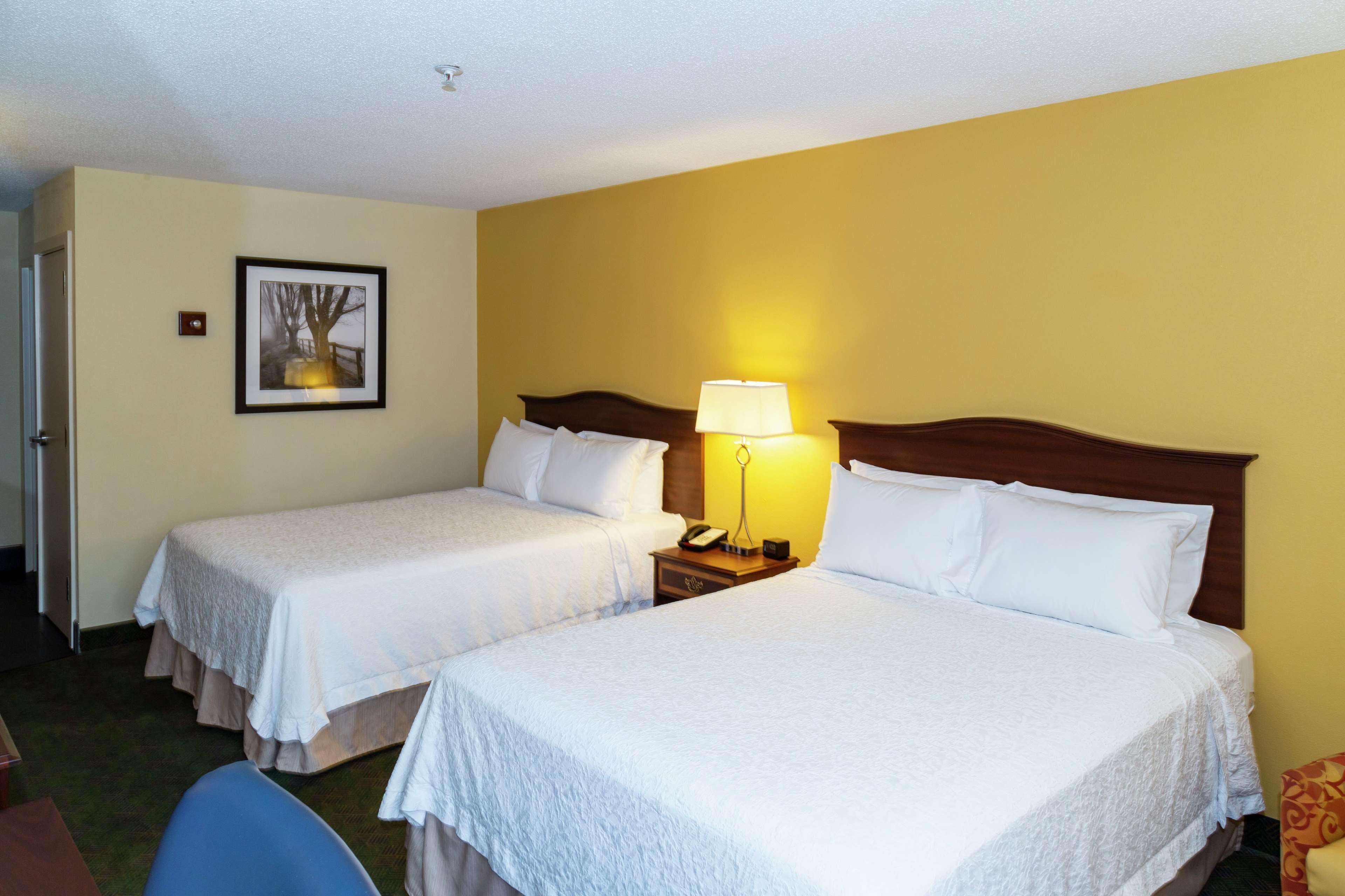 Hampton Inn New Philadelphia Extérieur photo