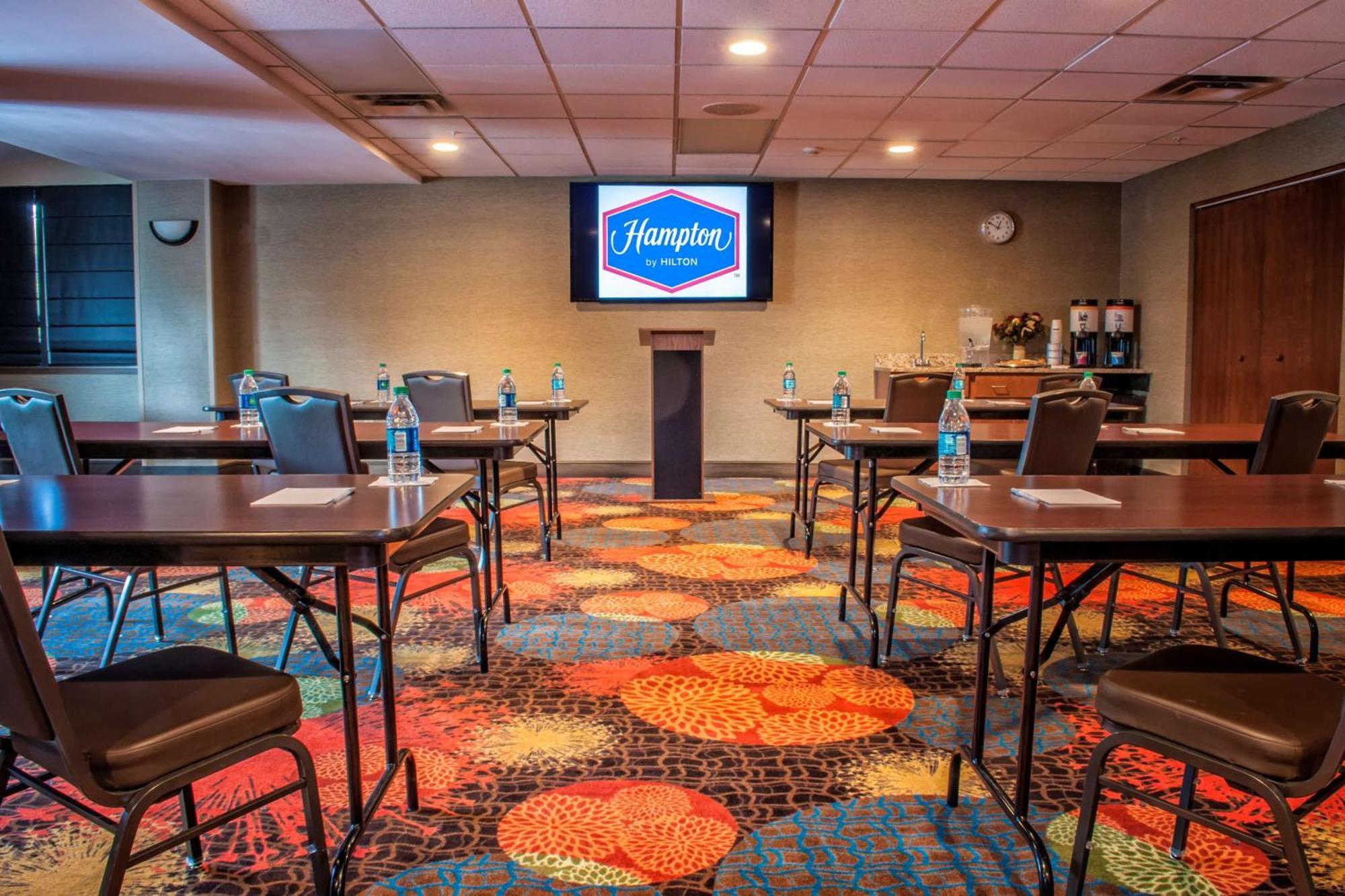 Hampton Inn New Philadelphia Extérieur photo
